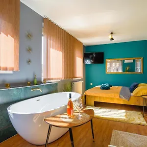  Apartman Eger's Flow